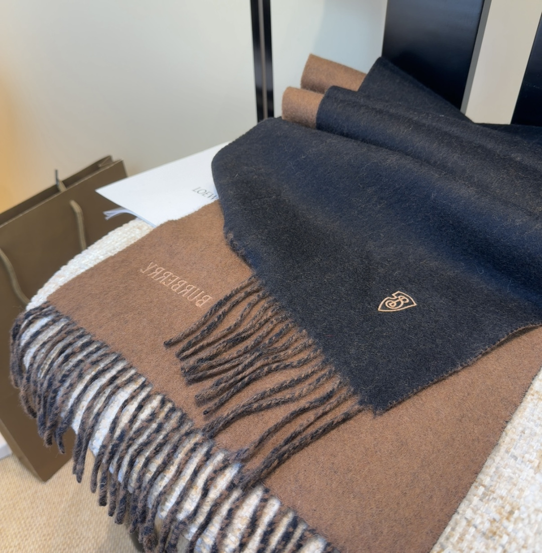 Burberry scarf