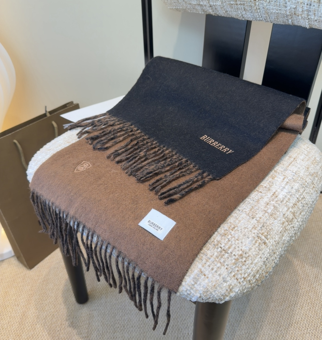 Burberry scarf