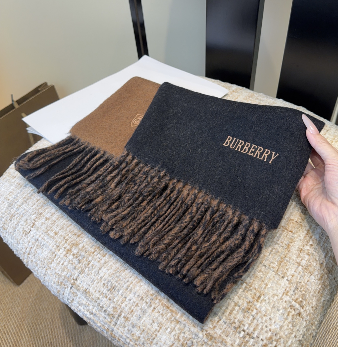 Burberry scarf
