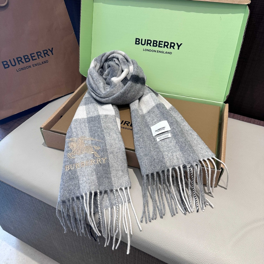 Burberry scarf