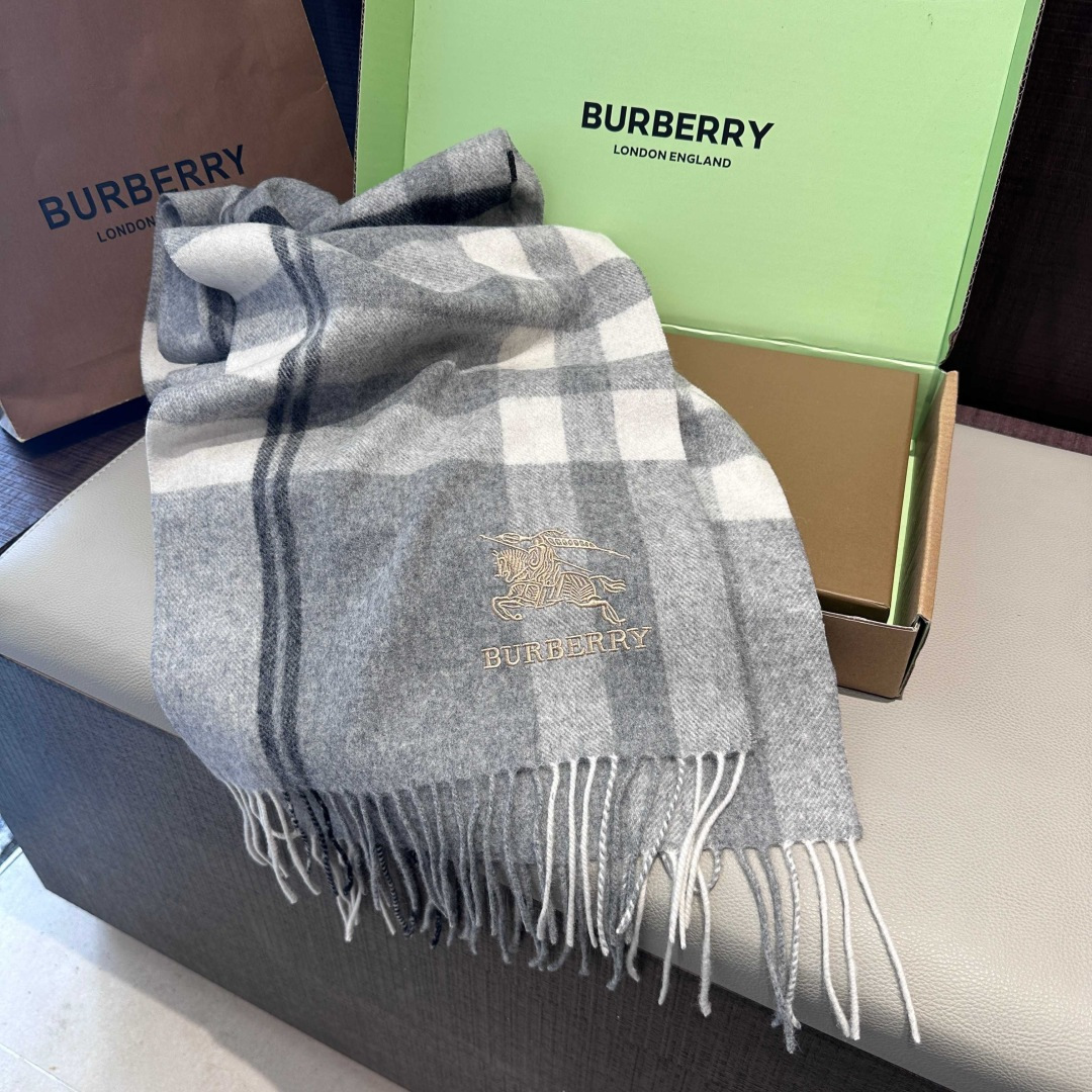 Burberry scarf