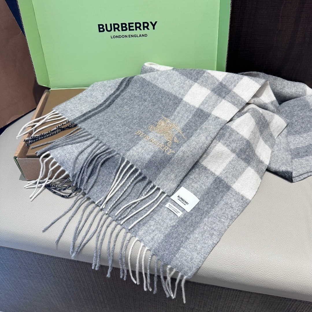 Burberry scarf