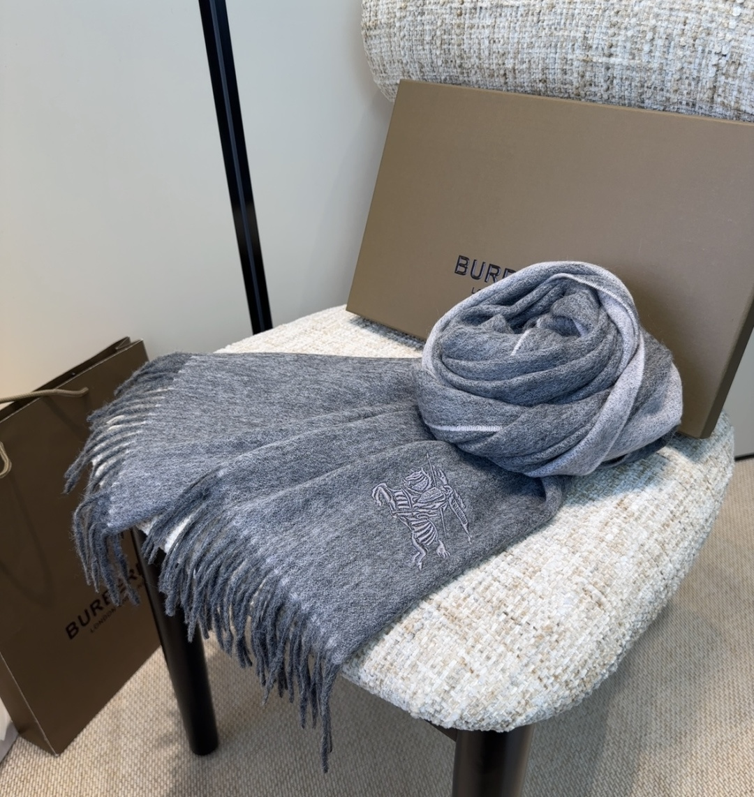 Burberry scarf