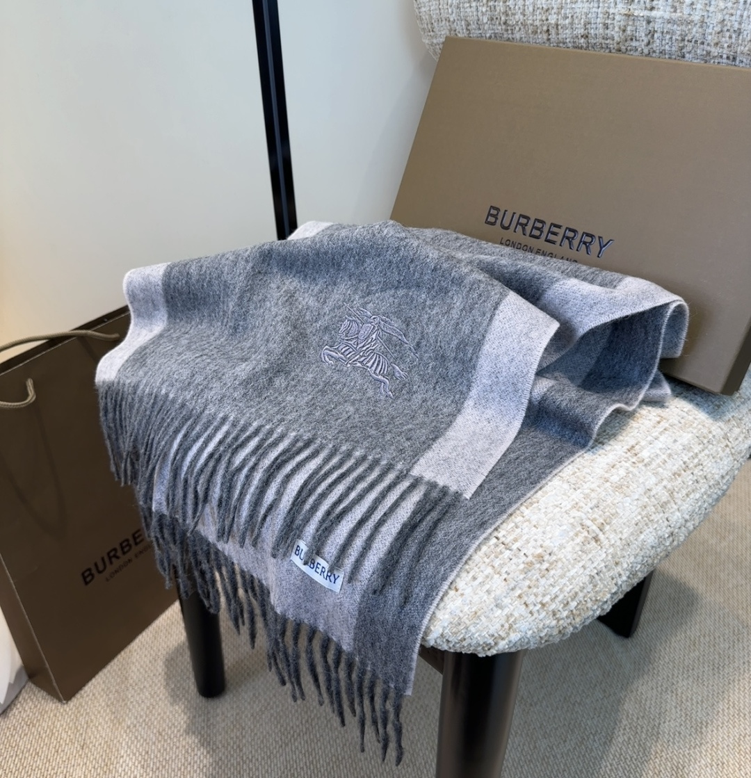 Burberry scarf