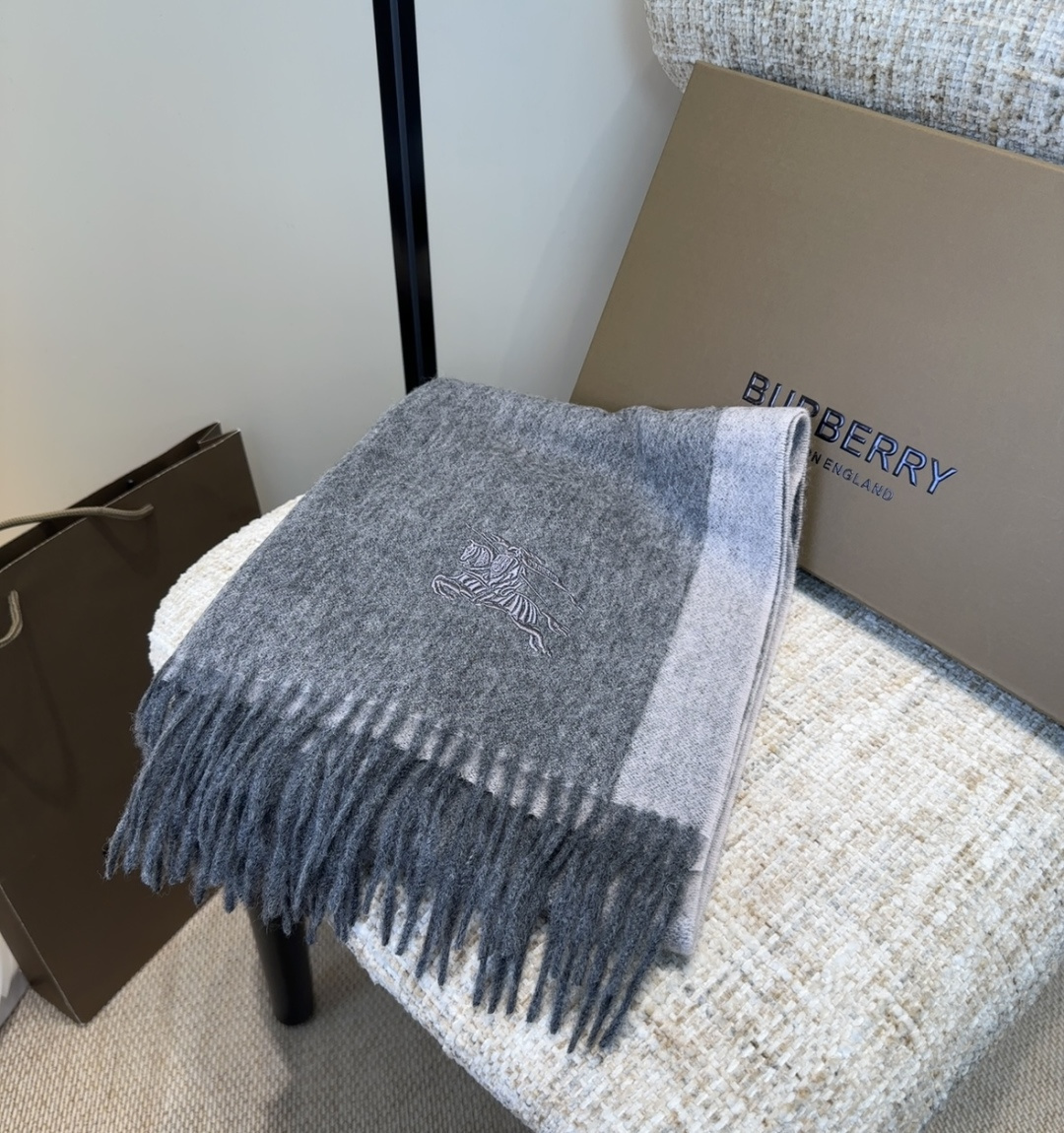 Burberry scarf