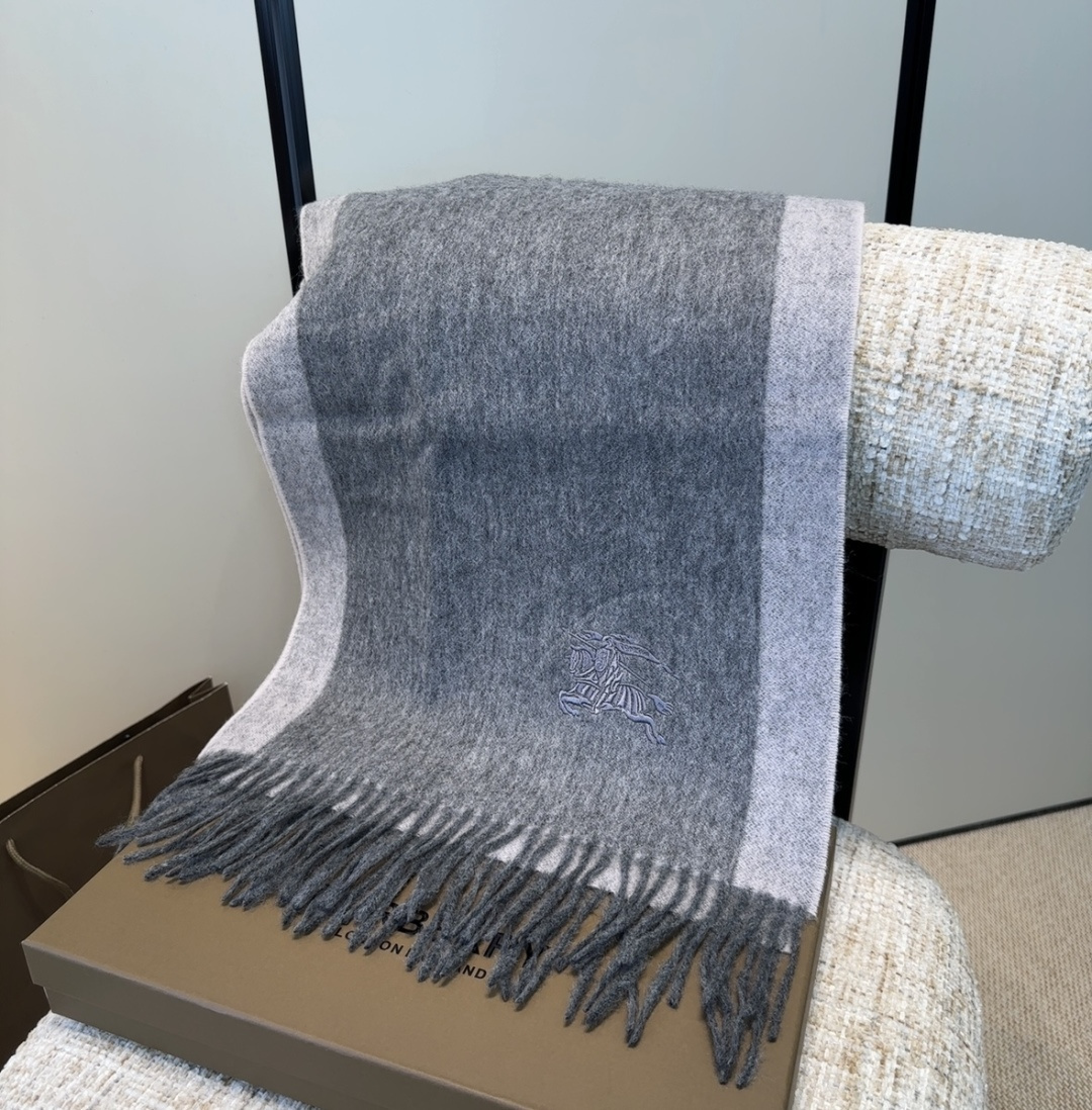 Burberry scarf