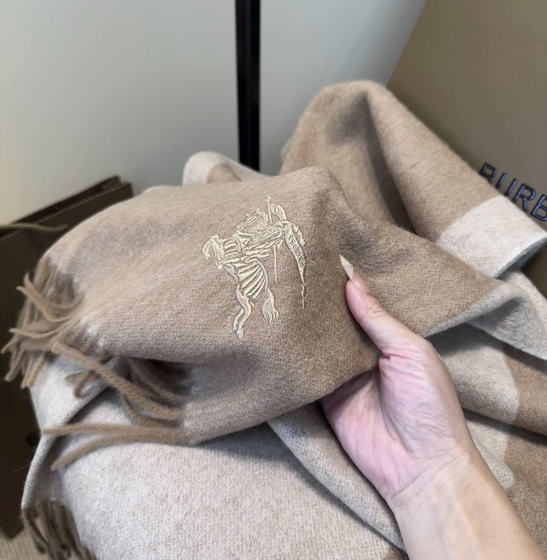Burberry scarf