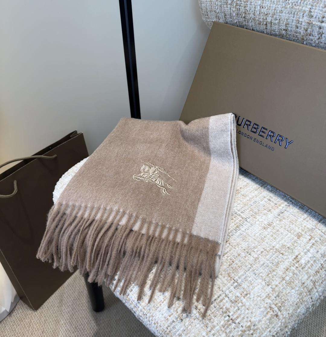 Burberry scarf
