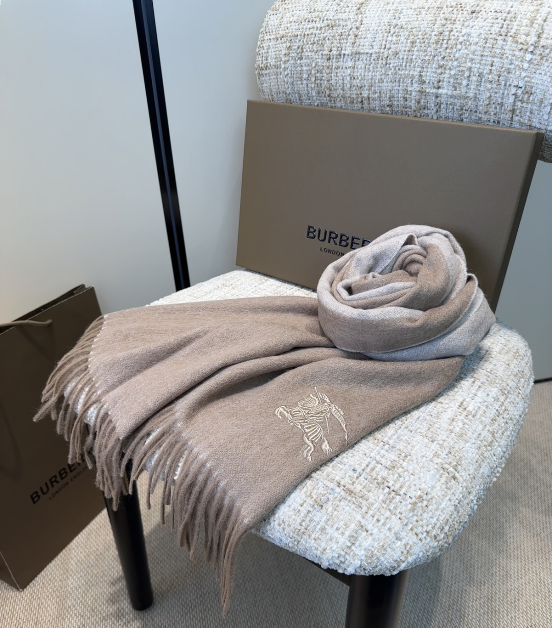 Burberry scarf