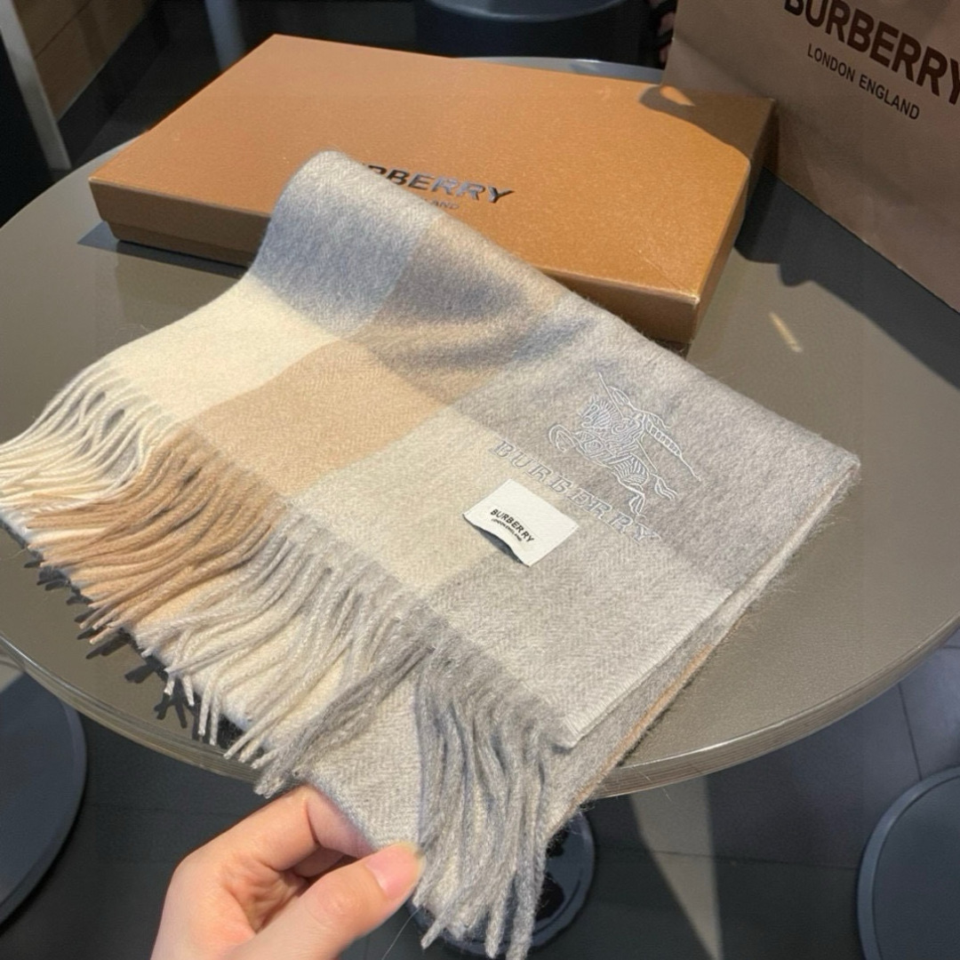 Burberry scarf