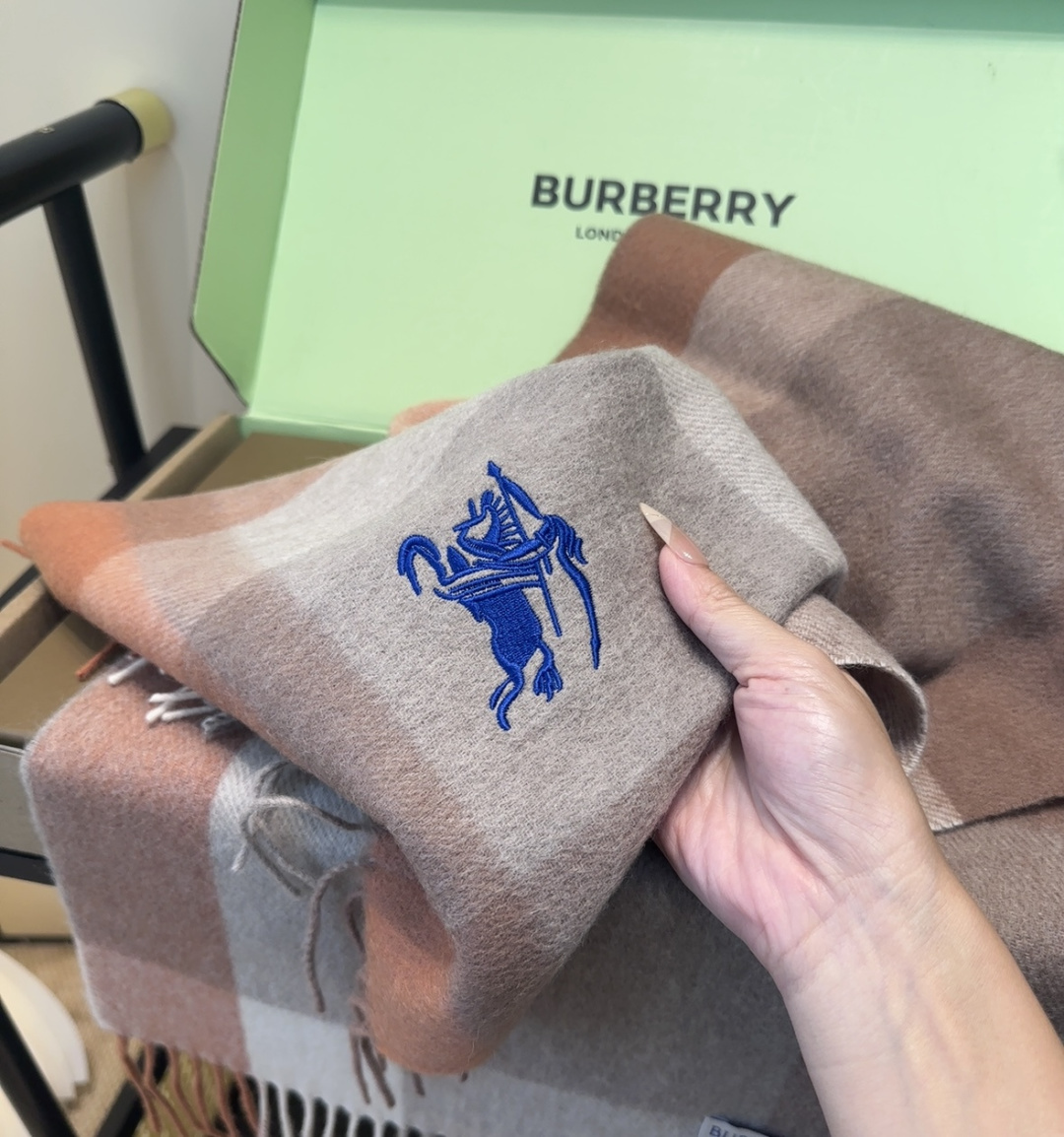 Burberry scarf