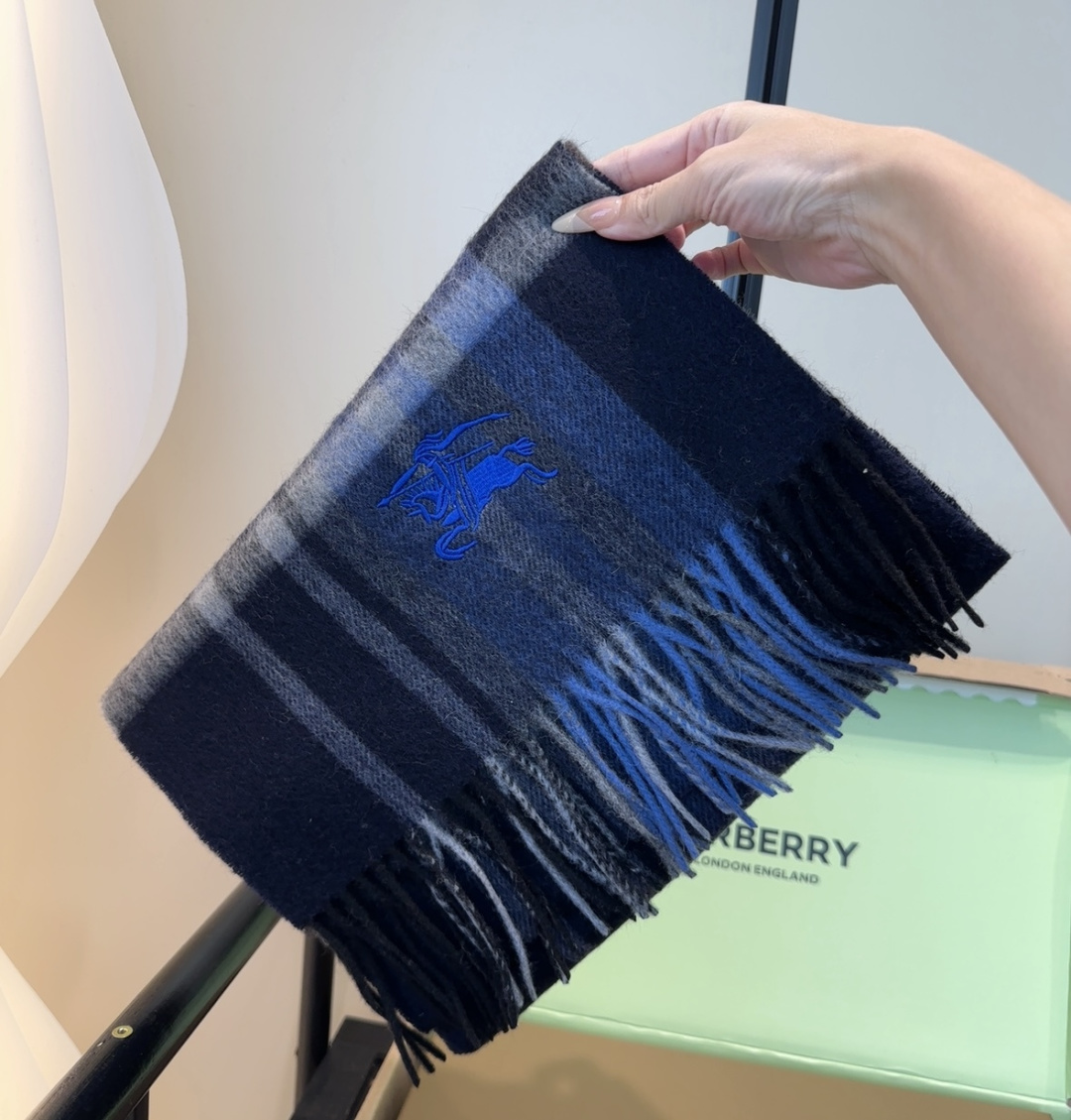 Burberry scarf