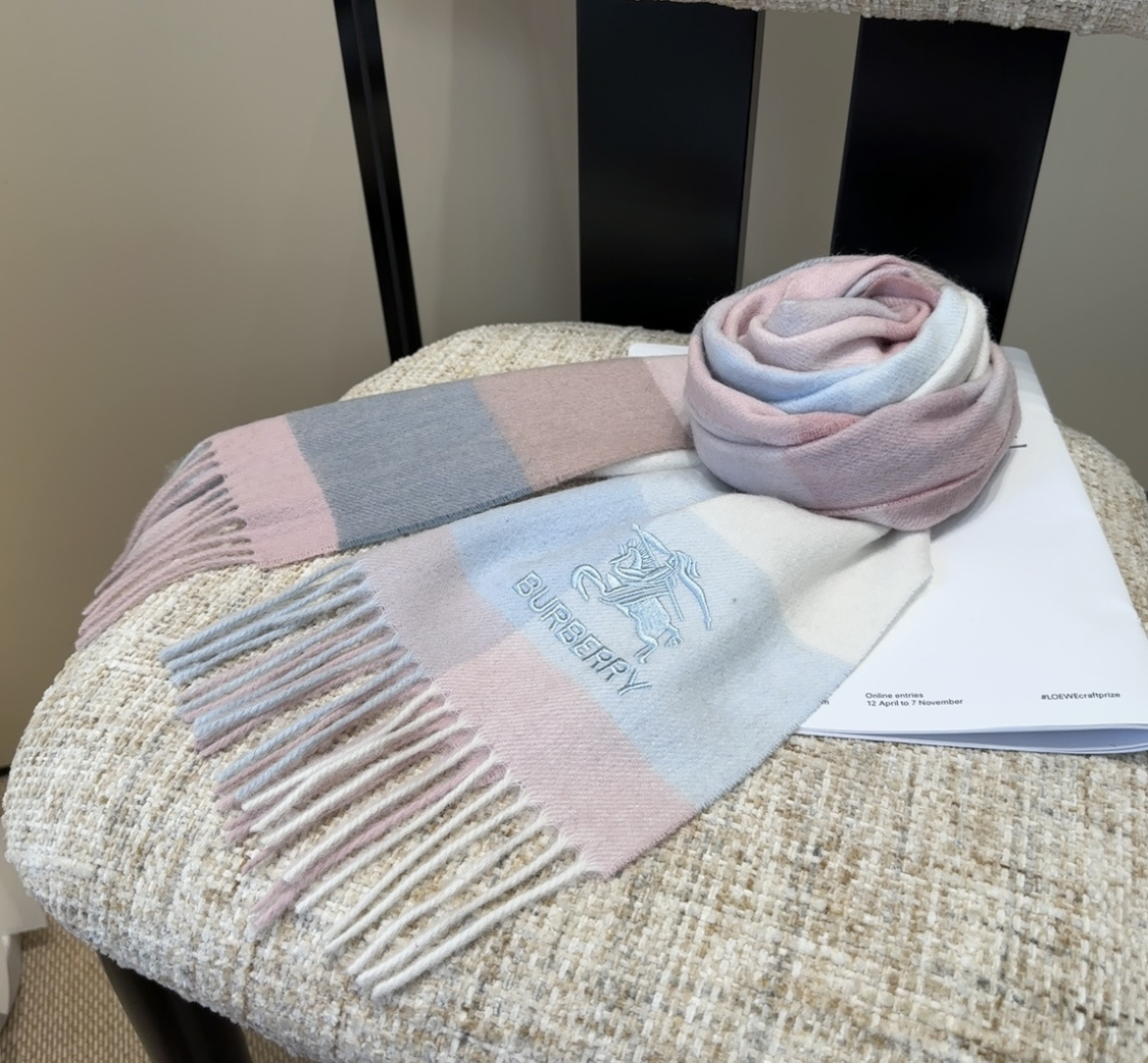 Burberry scarf
