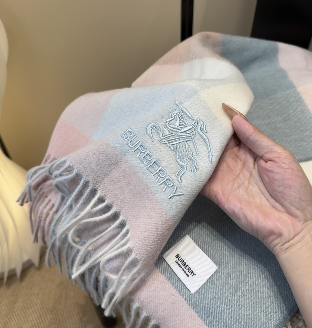 Burberry scarf