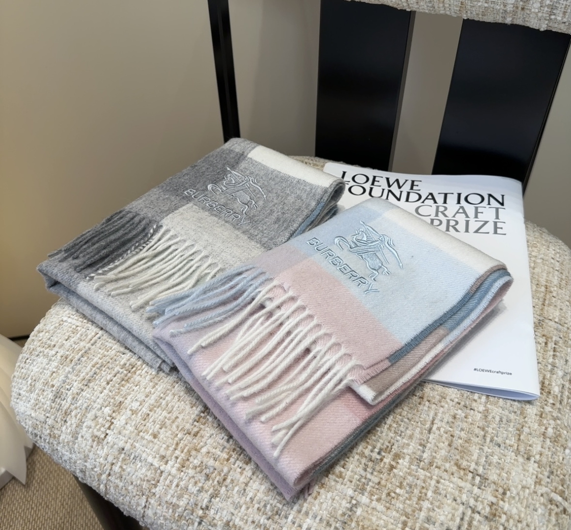 Burberry scarf