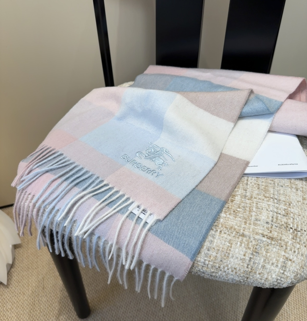 Burberry scarf