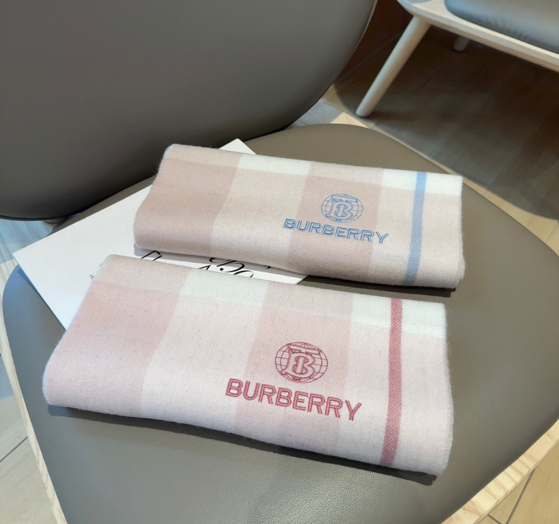 Burberry scarf