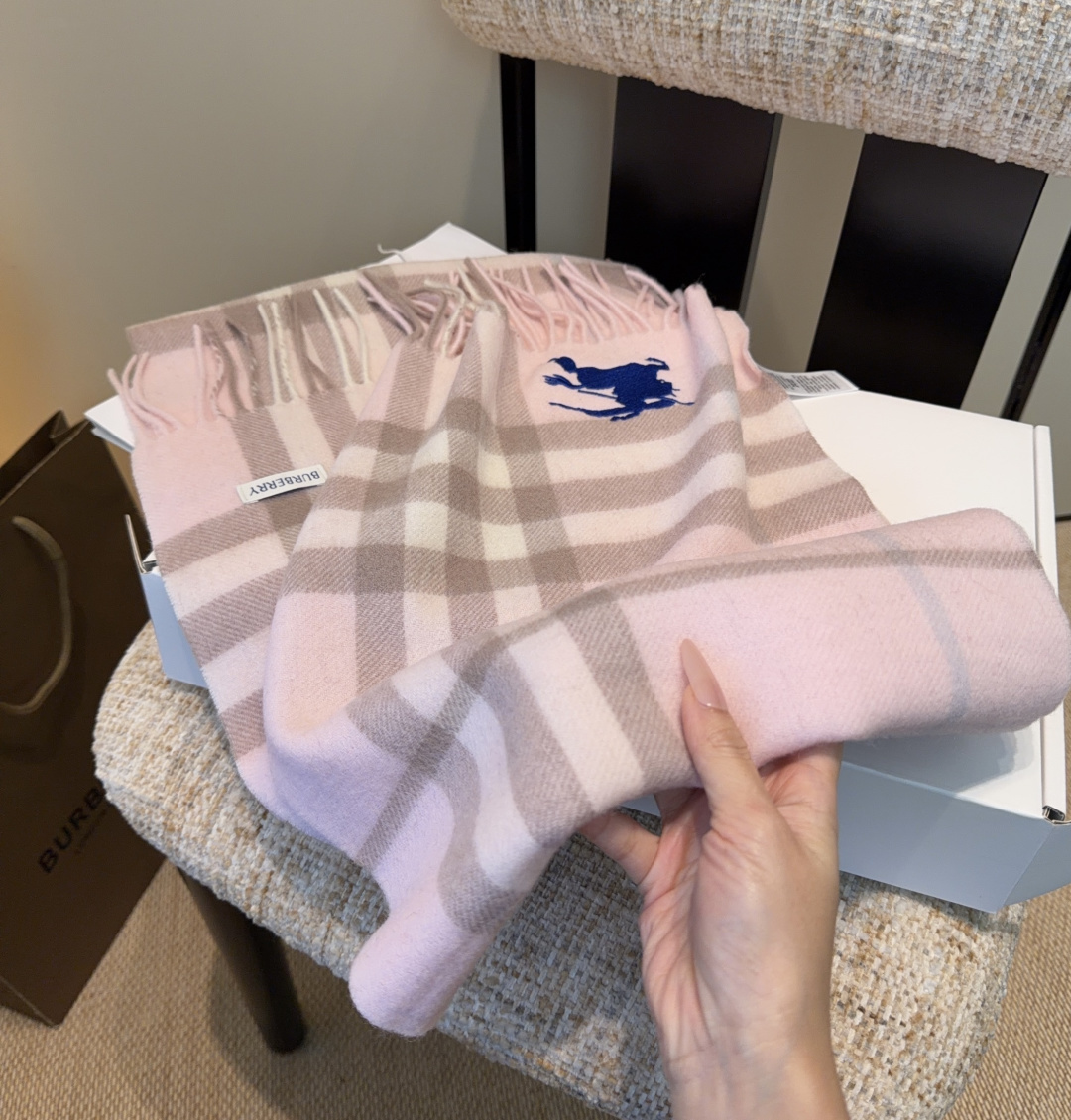 Burberry scarf