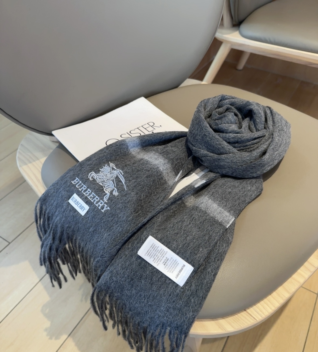 Burberry scarf