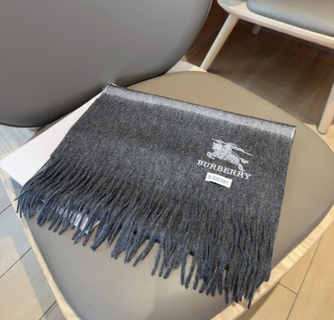 Burberry scarf
