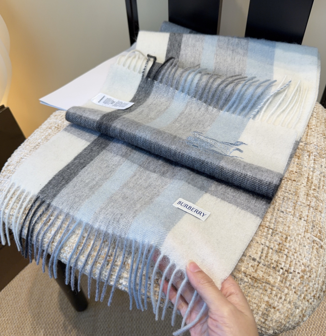 Burberry scarf