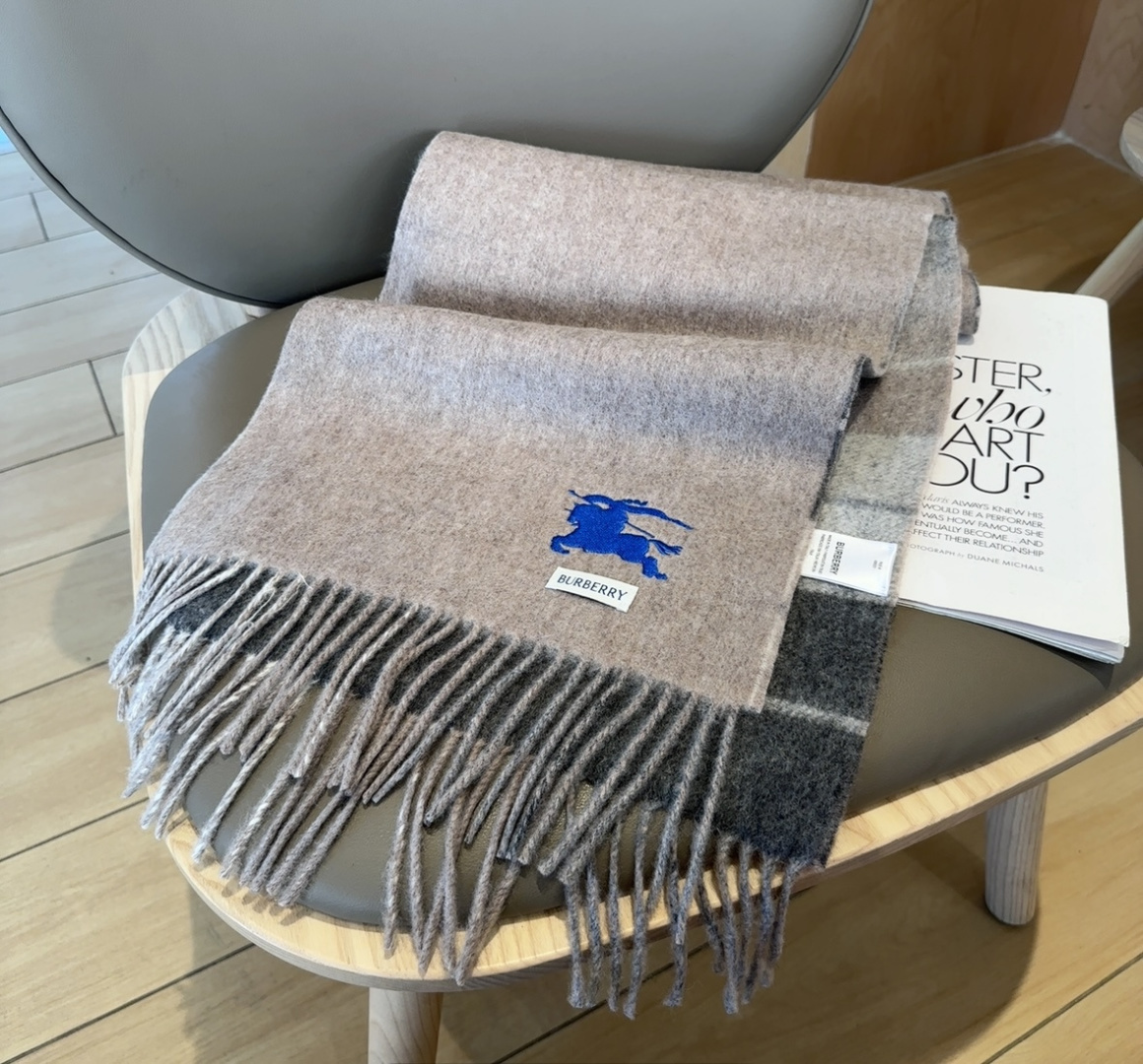 Burberry scarf