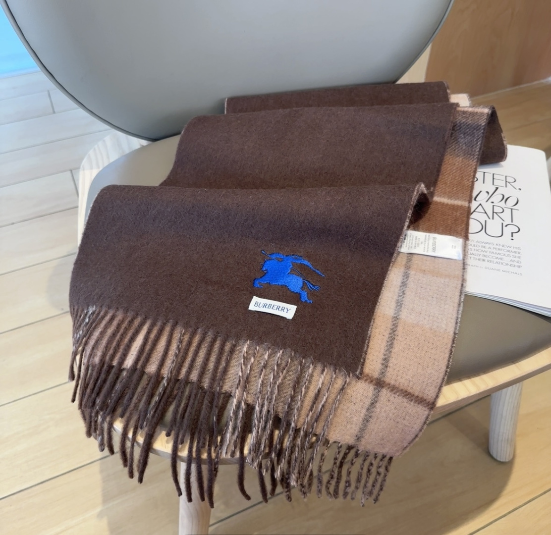 Burberry scarf