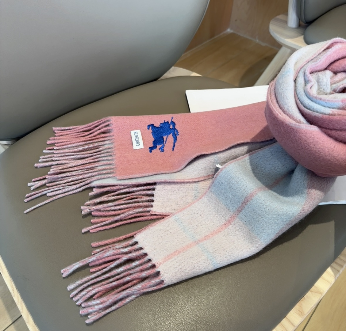 Burberry scarf