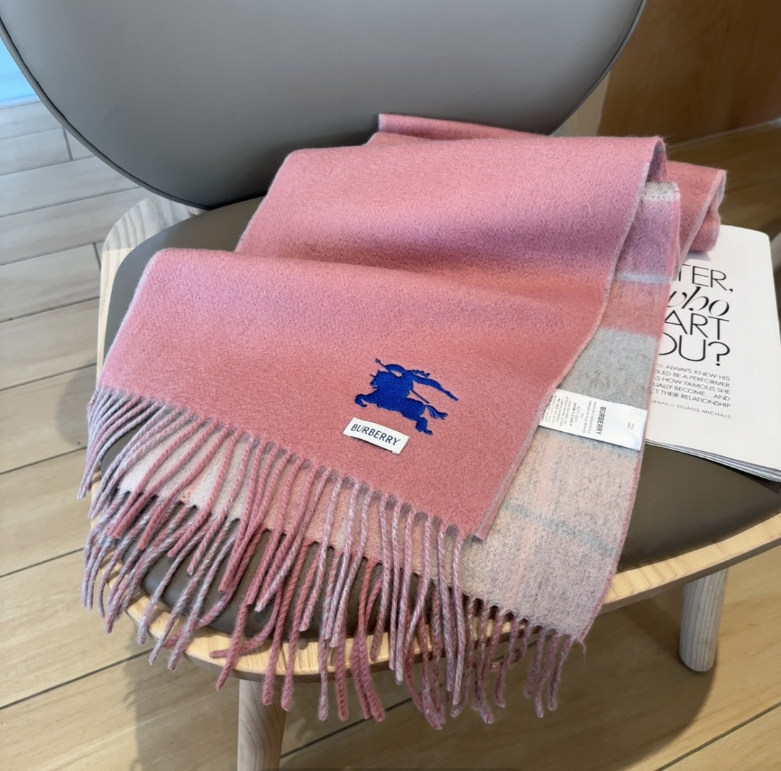 Burberry scarf