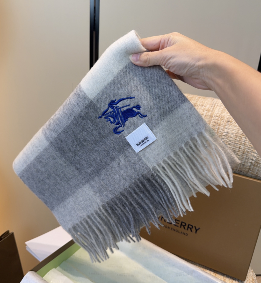 Burberry scarf