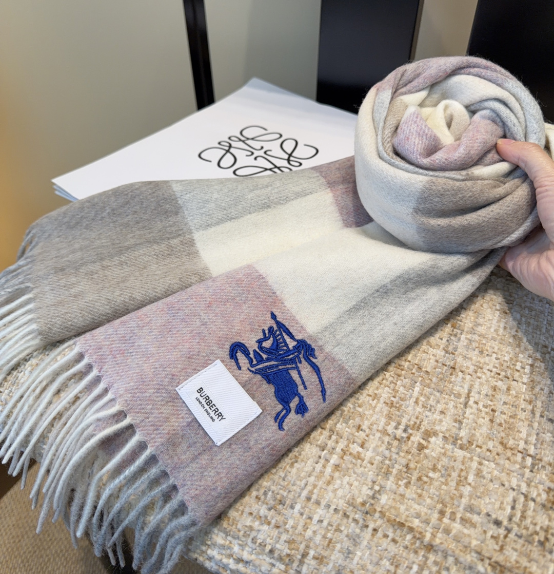 Burberry scarf