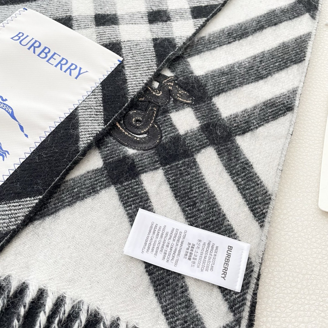 Burberry scarf