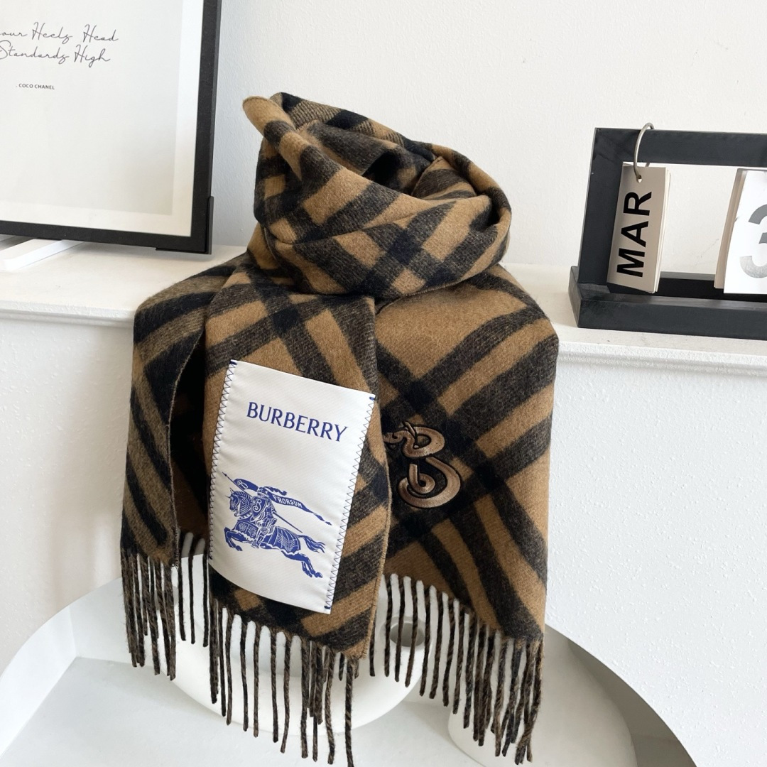 Burberry scarf