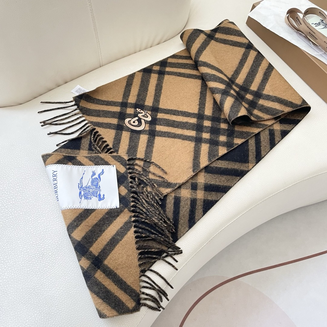 Burberry scarf
