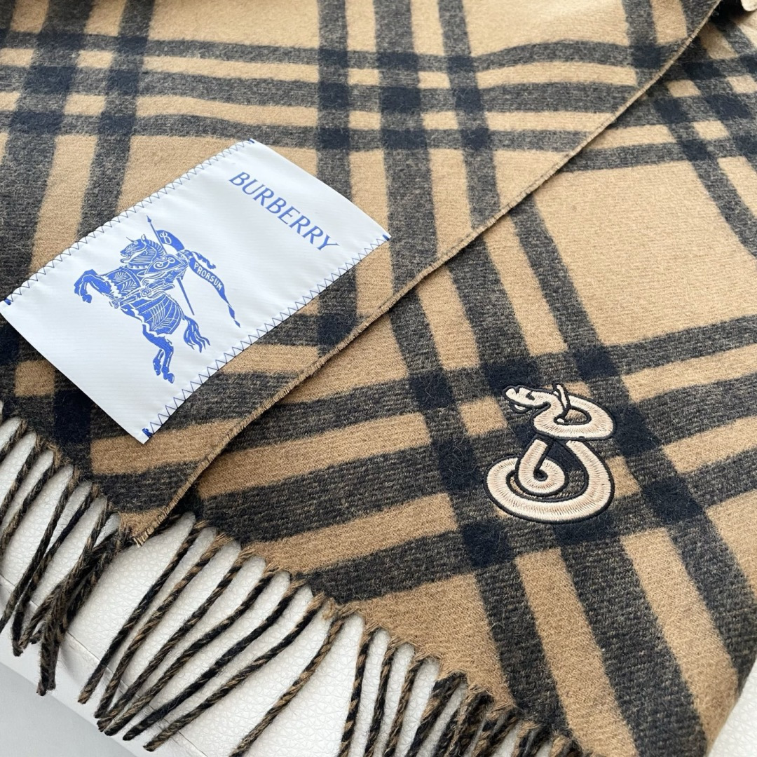 Burberry scarf