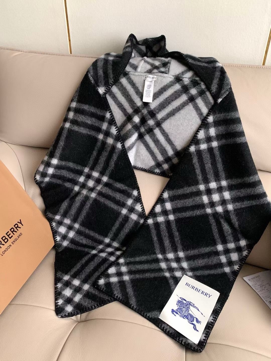 Burberry scarf