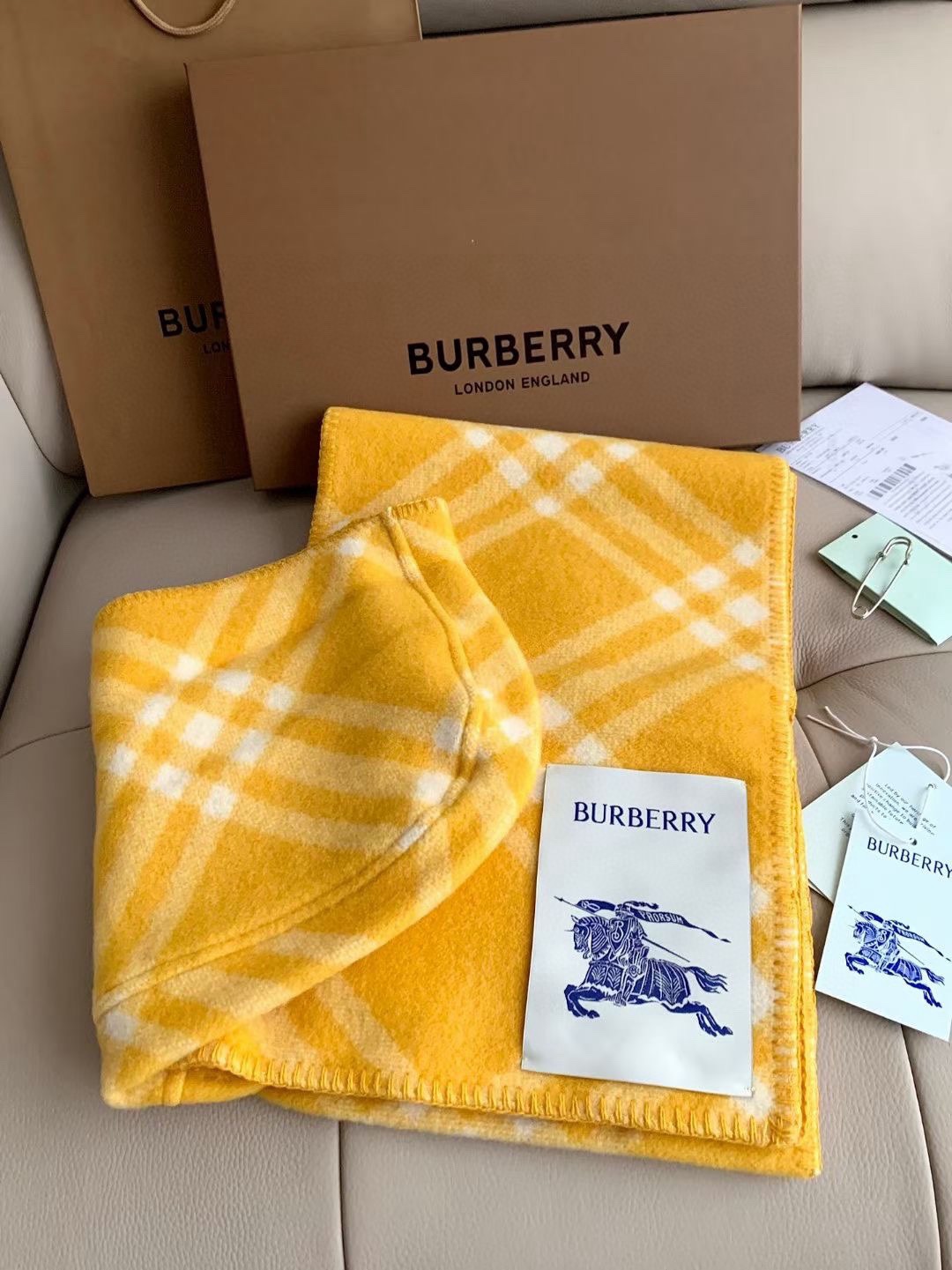 Burberry scarf