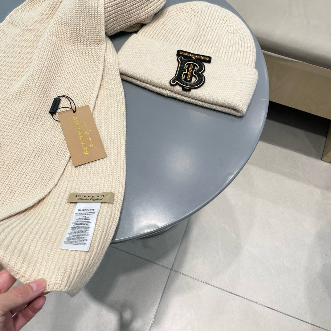 Burberry scarf
