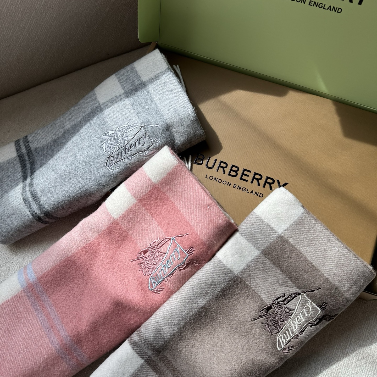 Burberry scarf