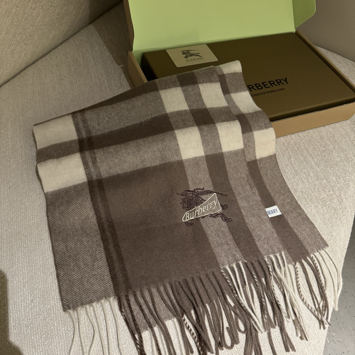 Burberry scarf