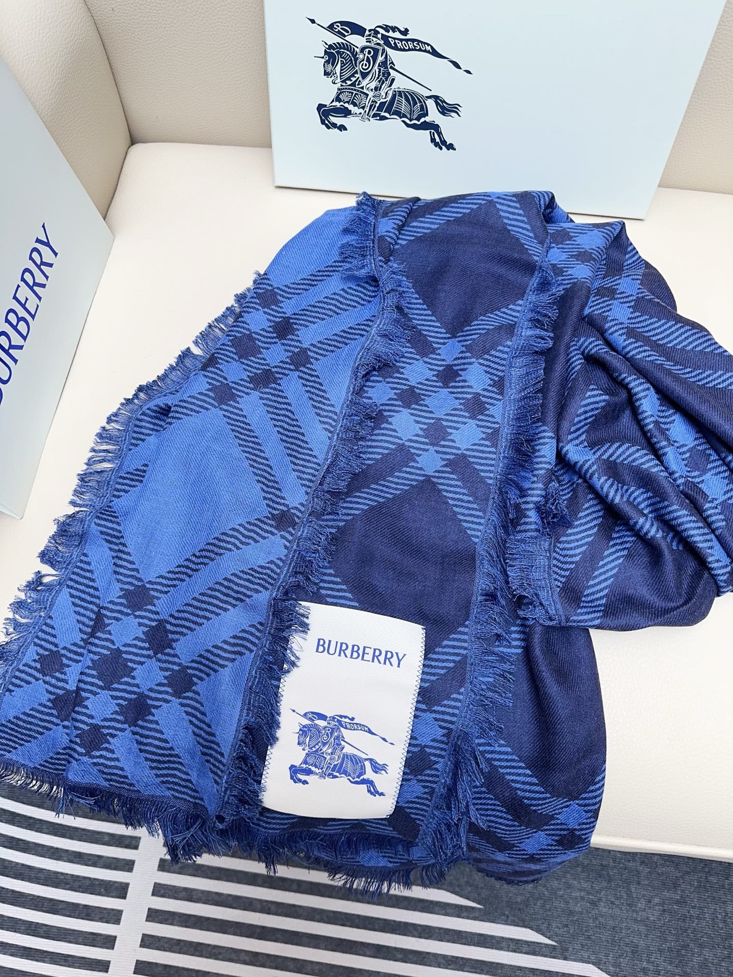 Burberry scarf