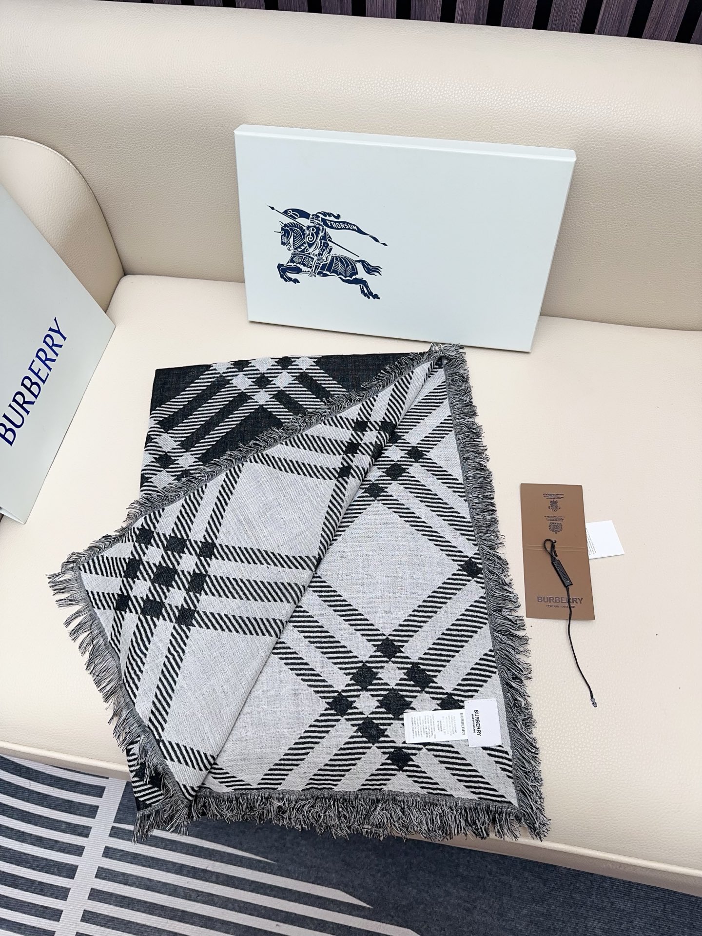 Burberry scarf