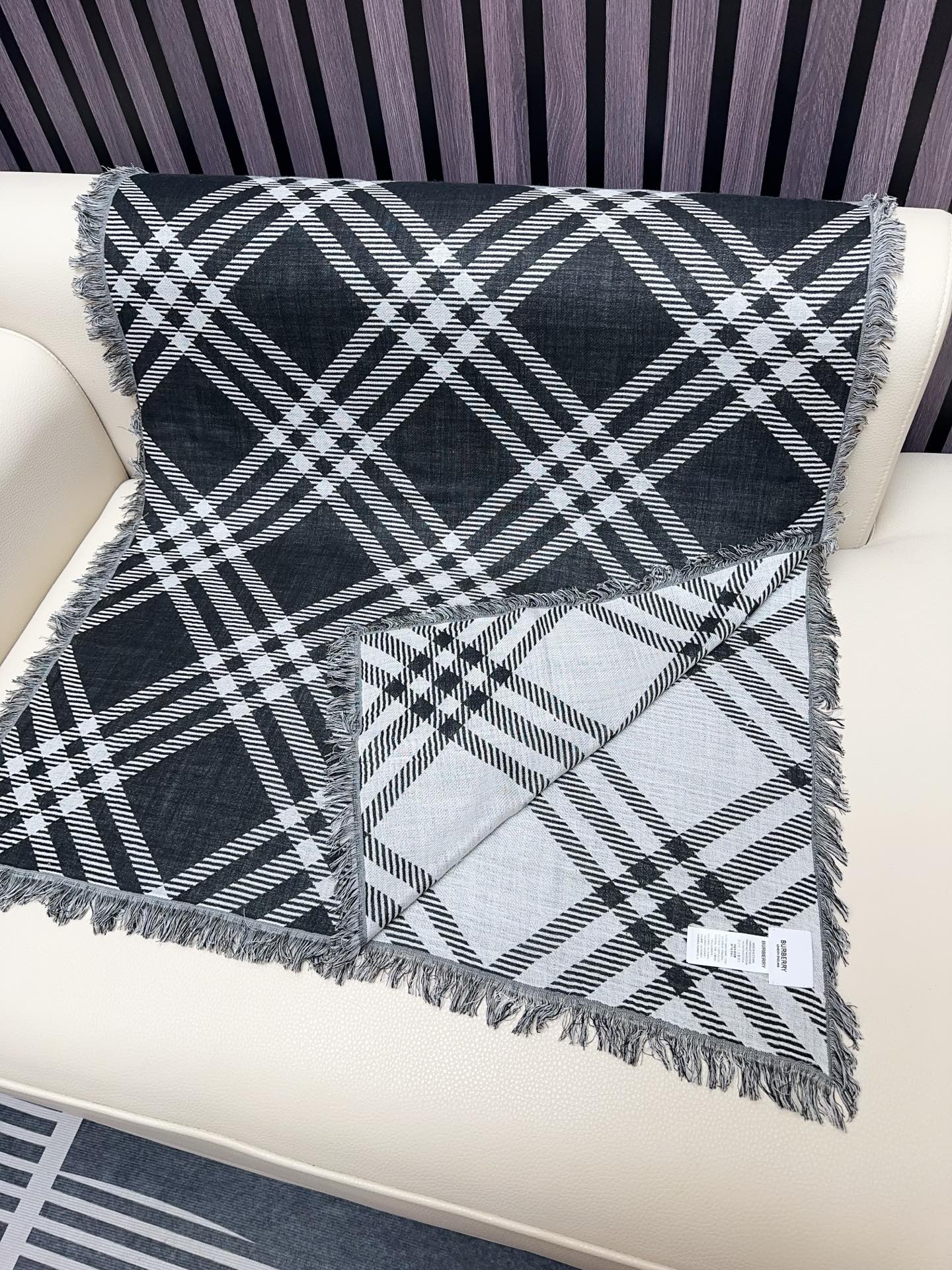 Burberry scarf