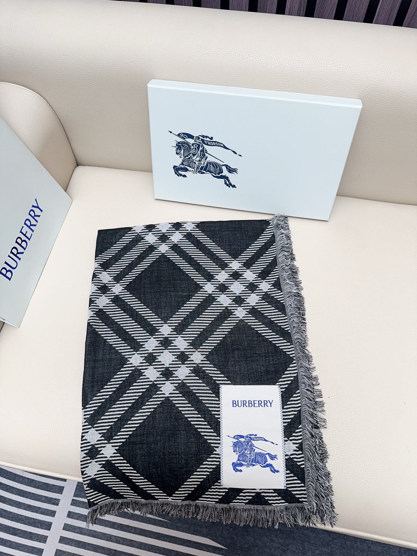 Burberry scarf
