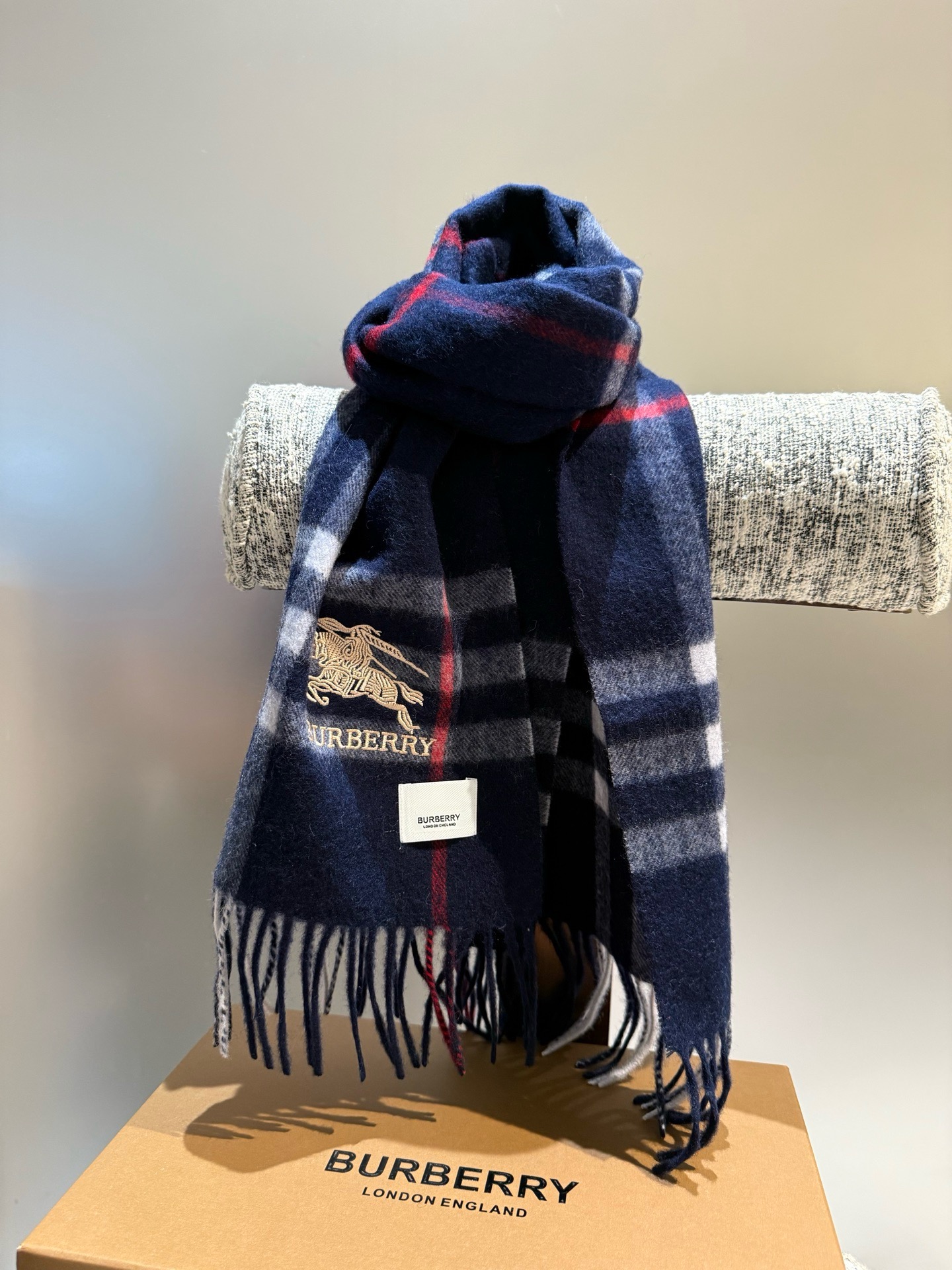 Burberry scarf