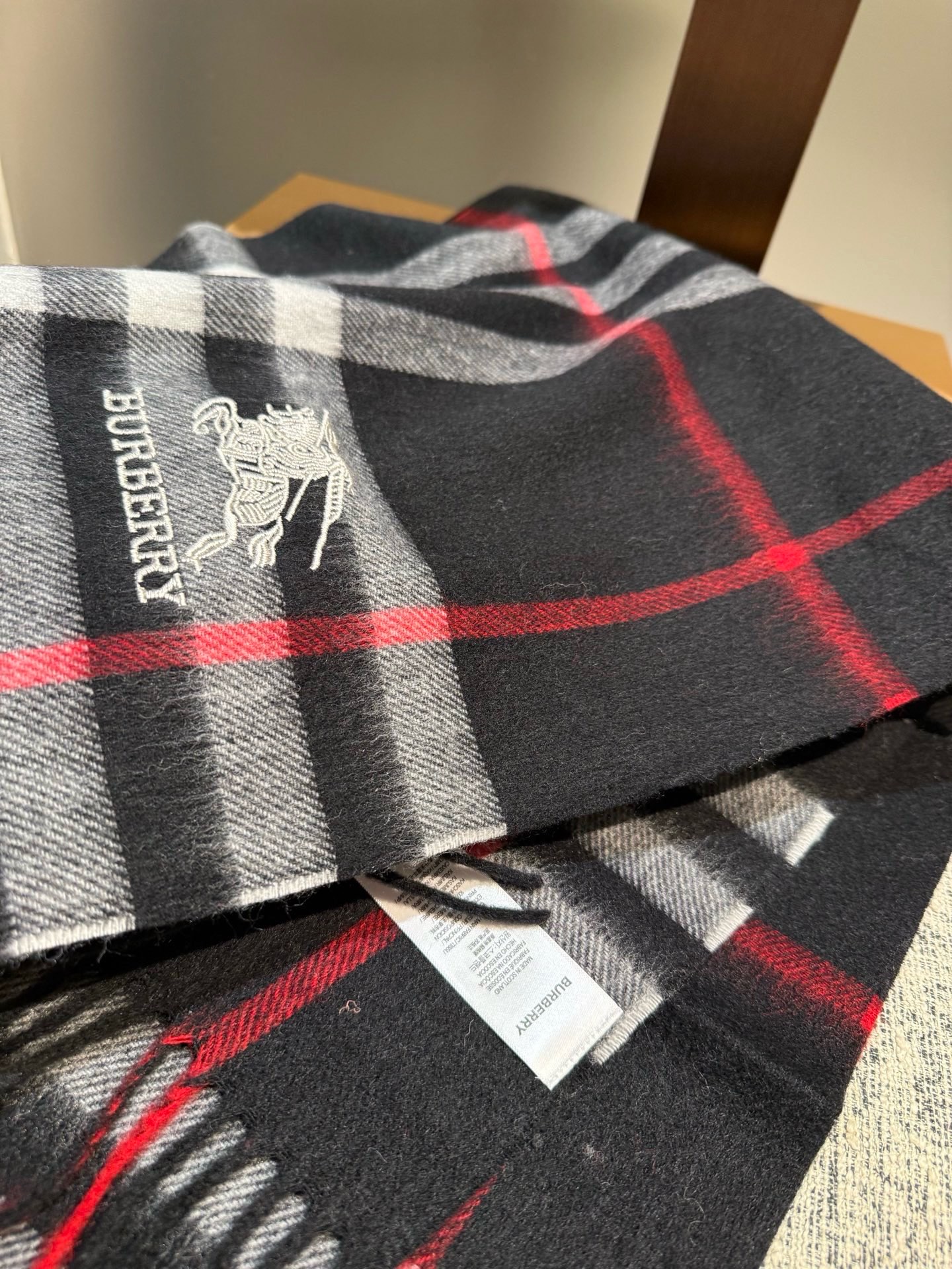 Burberry scarf