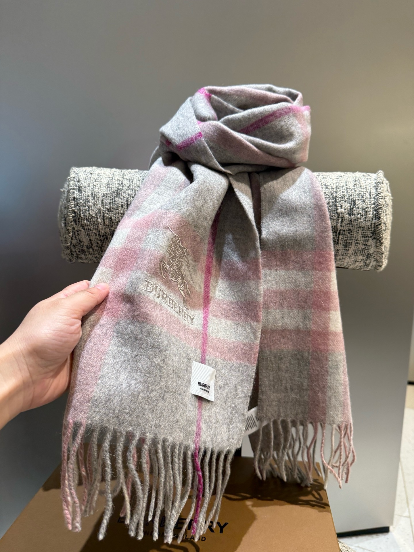 Burberry scarf