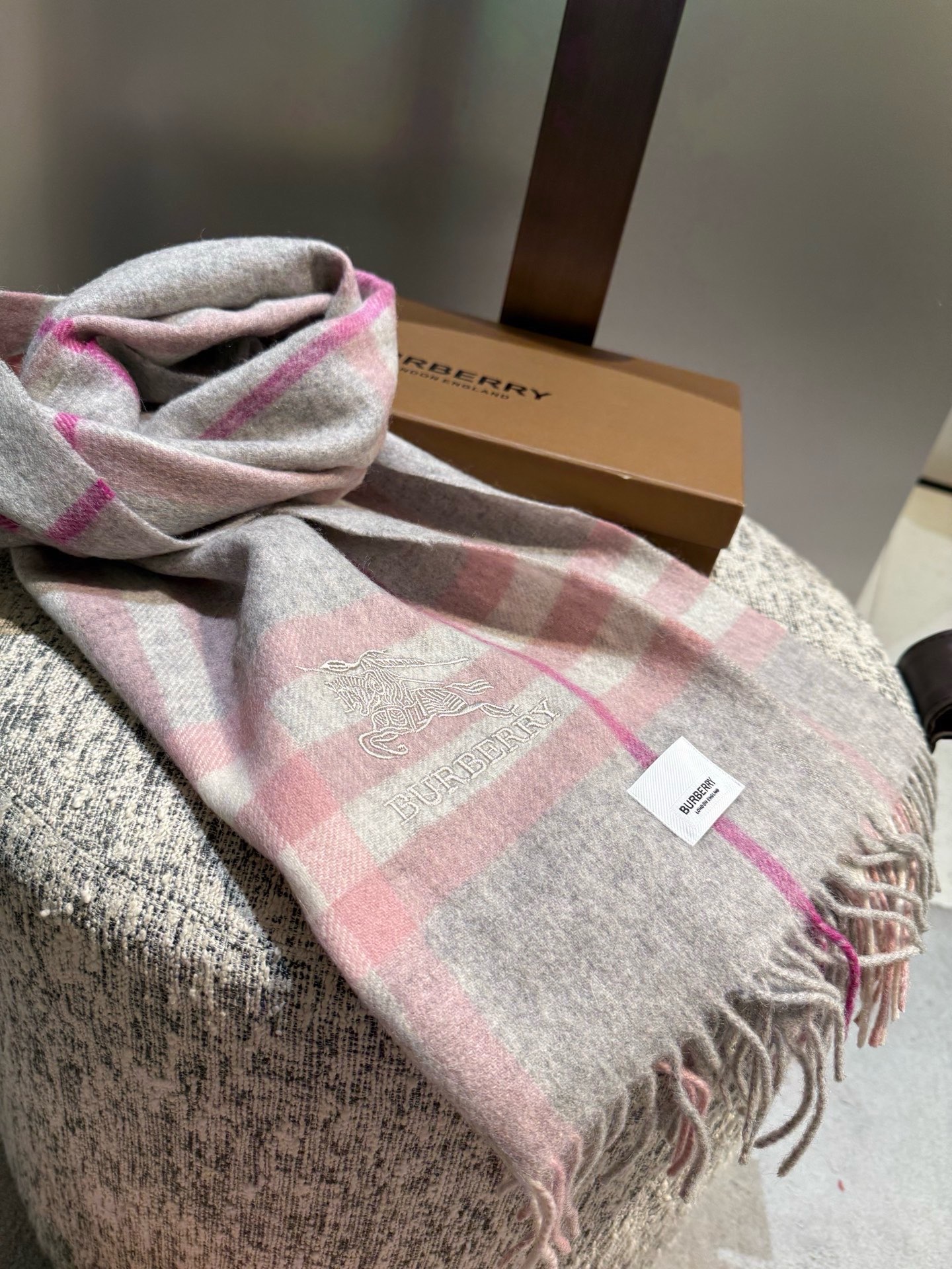 Burberry scarf