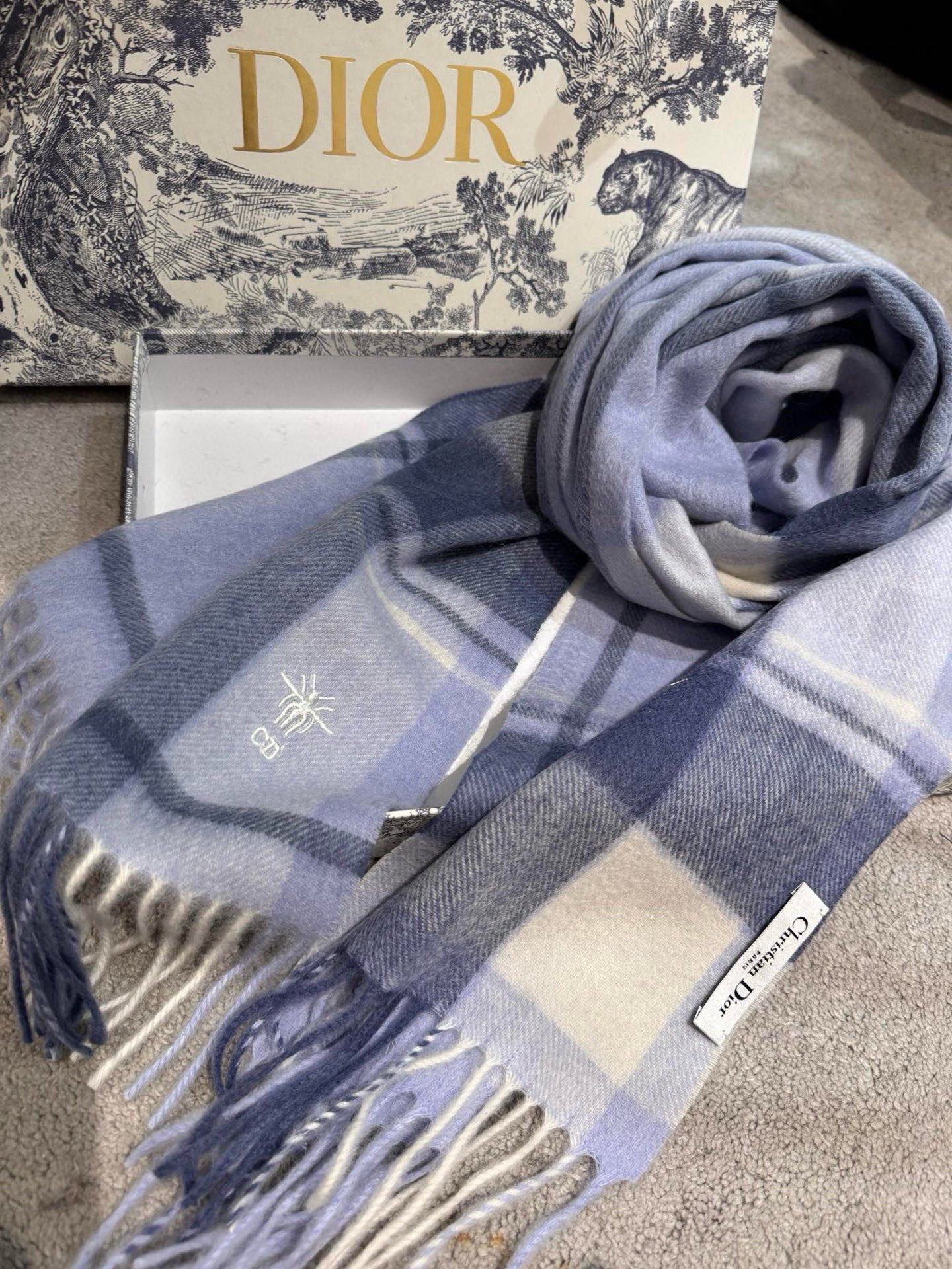 Burberry scarf