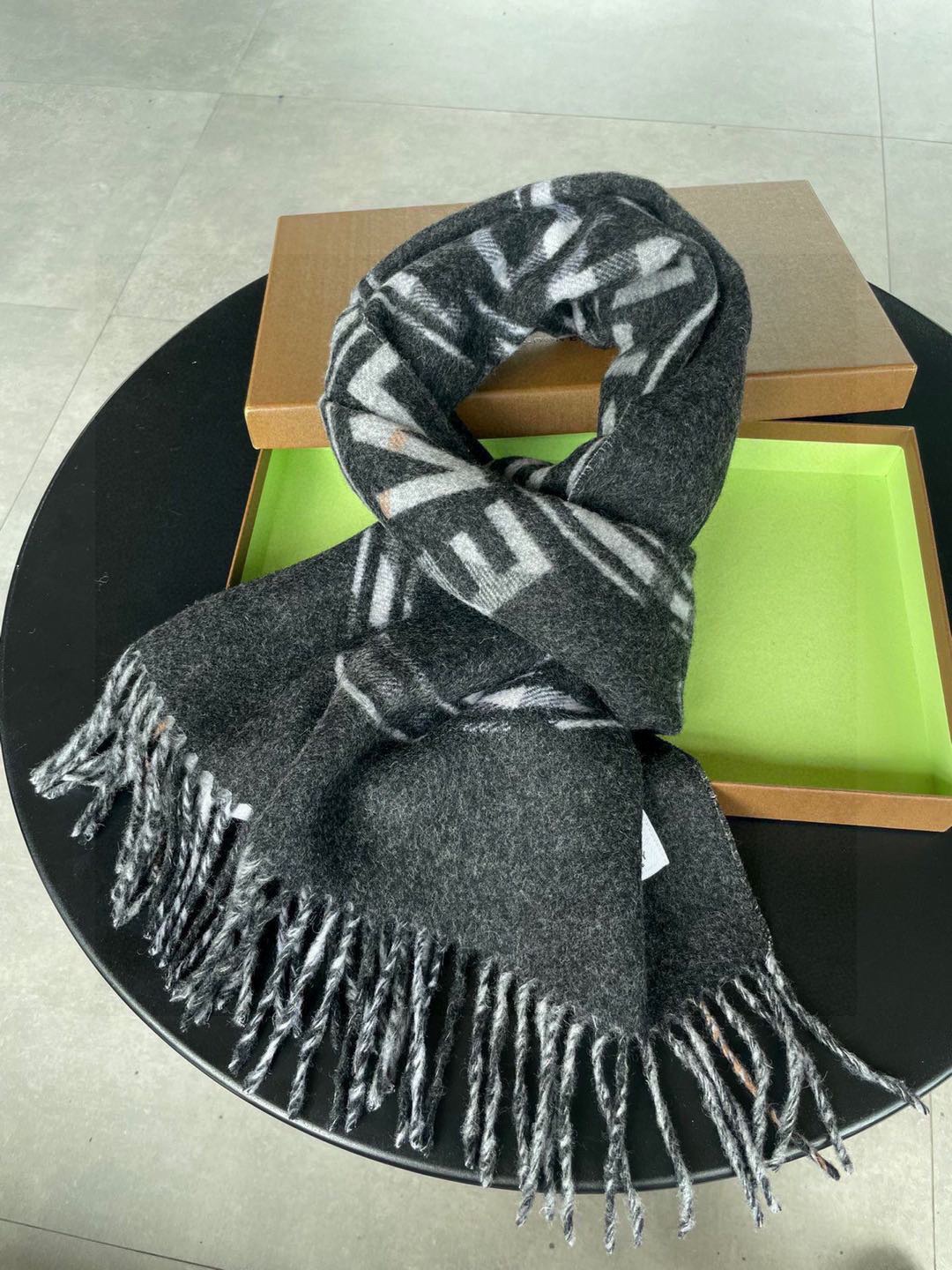 Burberry scarf